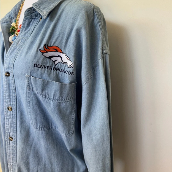 Other - Vintage Denver Broncos Embroidered Denim Shirt (Size XL)